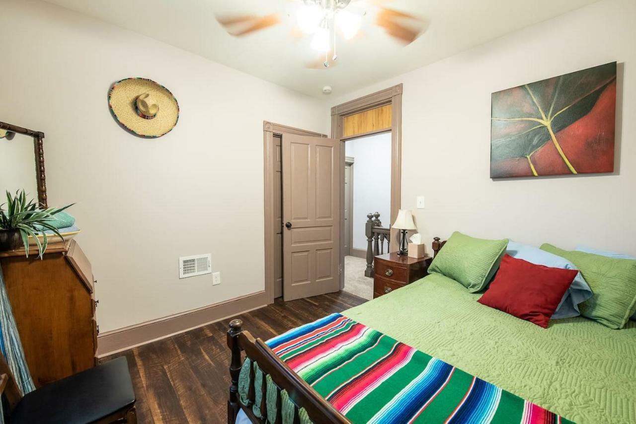 10 Min To Town Center & Wedding Venues W Walkscore 96 & Super Fast Wifi Apartment Lancaster Exterior photo